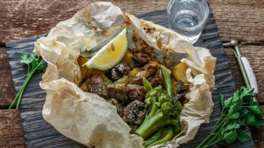 Greek food to try in Greece