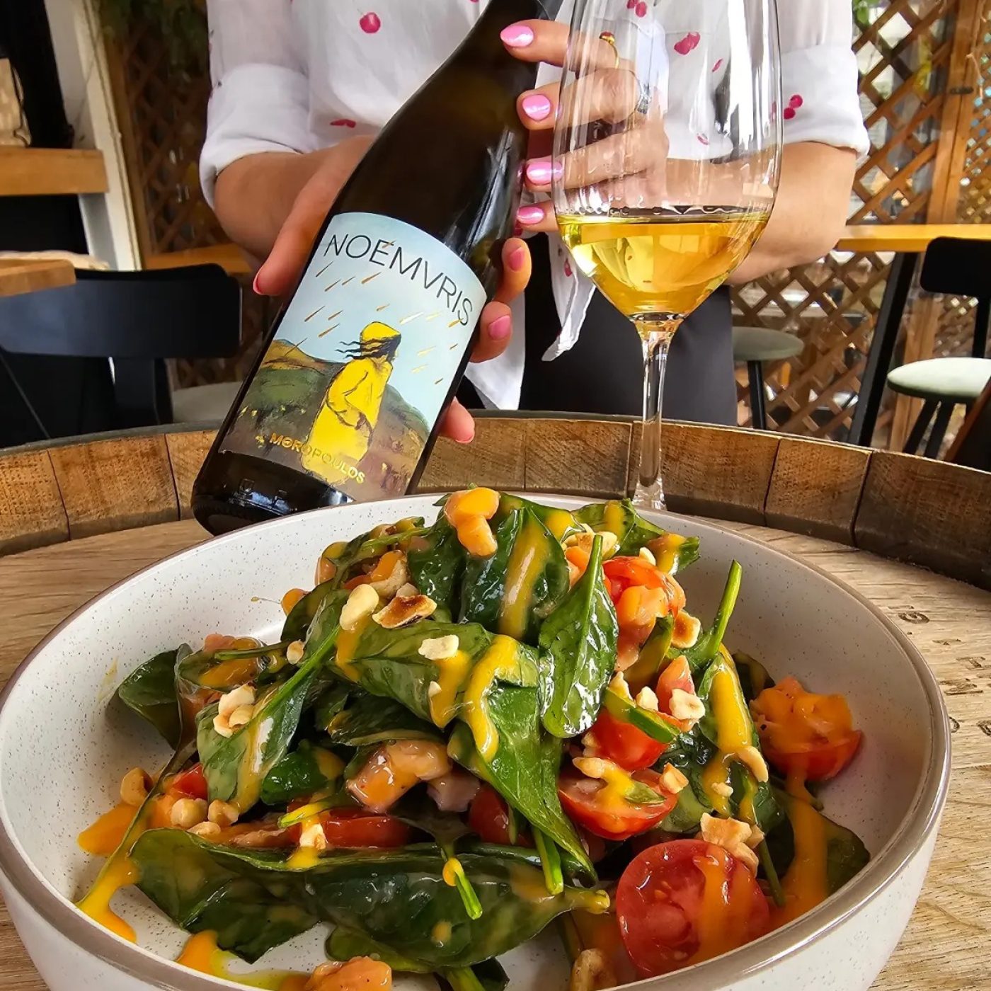 wine bars in Athens 15