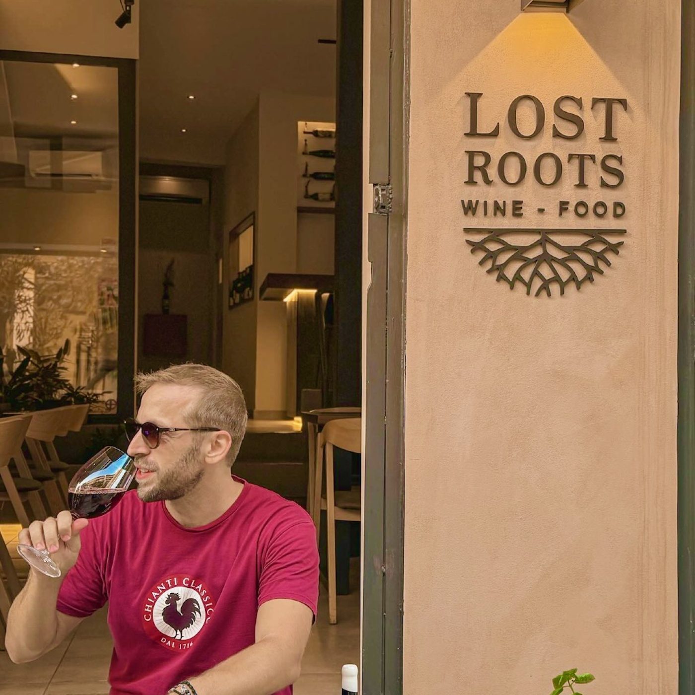 wine bars in Athens 18